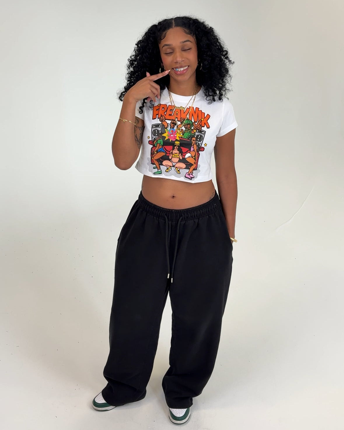 Show The DJ Love (White)