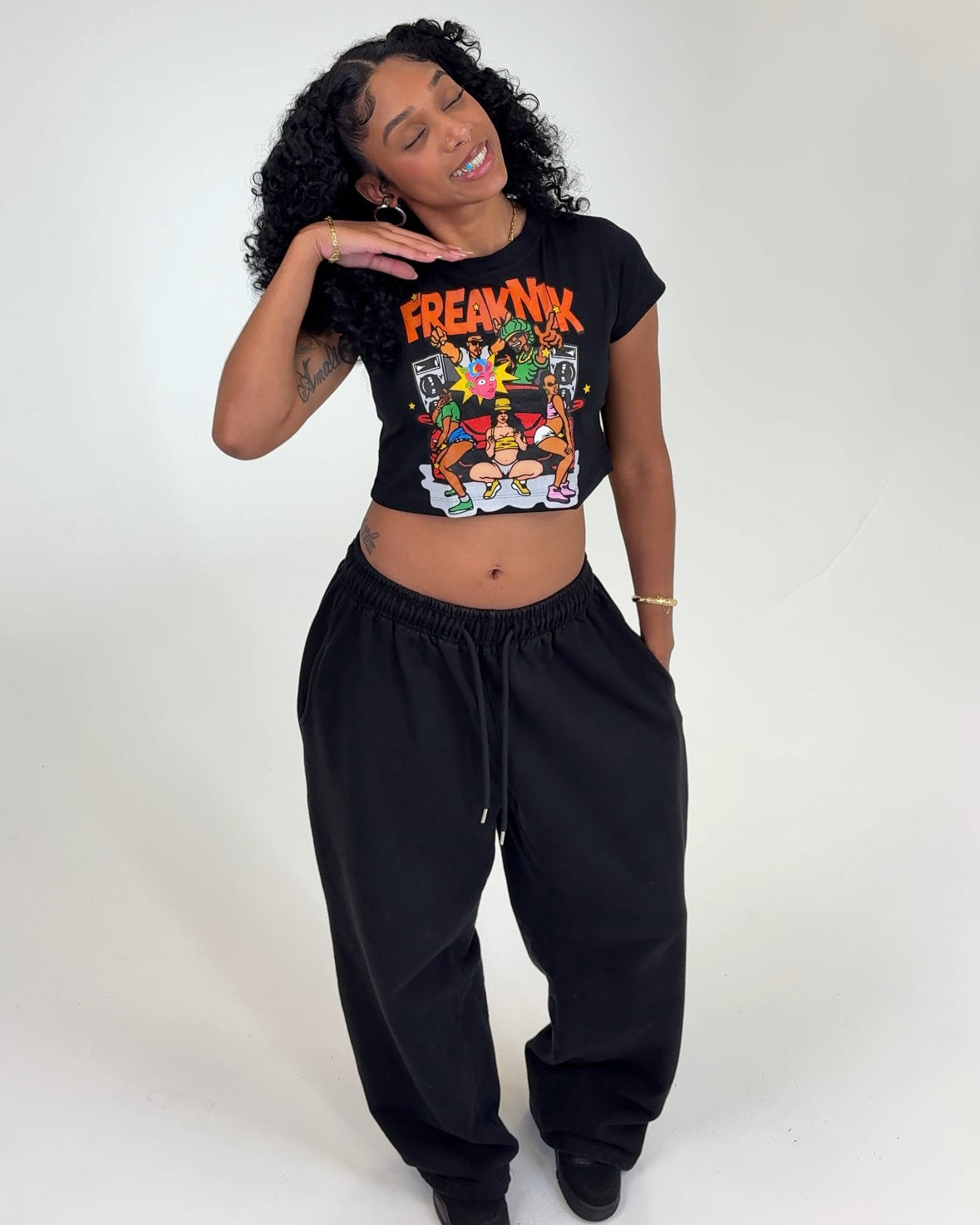 Show The DJ Love (Black)